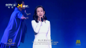 他揉捏她的双乳挺进她的身体视频